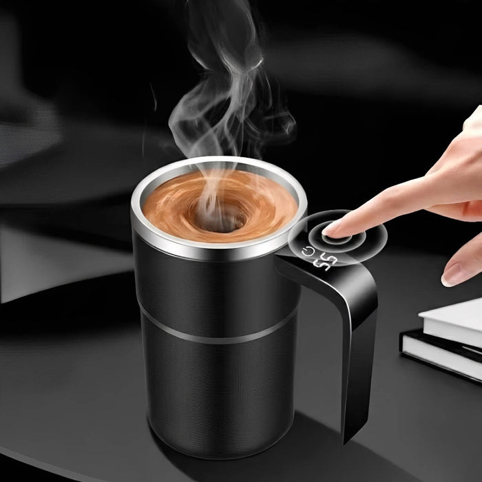 Värmekällan™ Uppvärmd resemugg med automatisk omrörning och temperaturdisplay