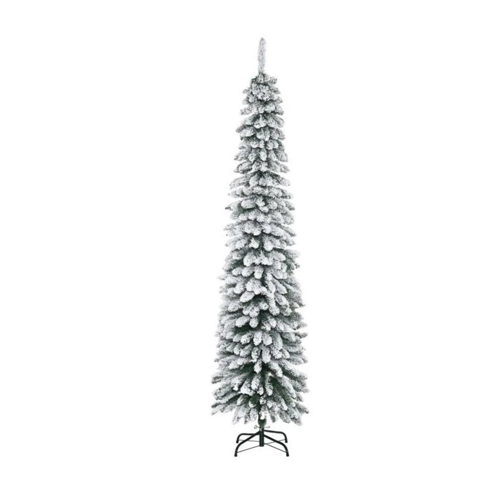 Smal snöig julgran utan ljus