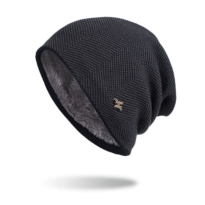 Stickad slouchmössa med plyschfoder